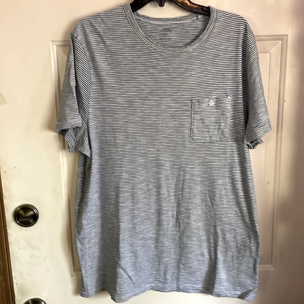 Old Navy short sleeve shirt w pocket